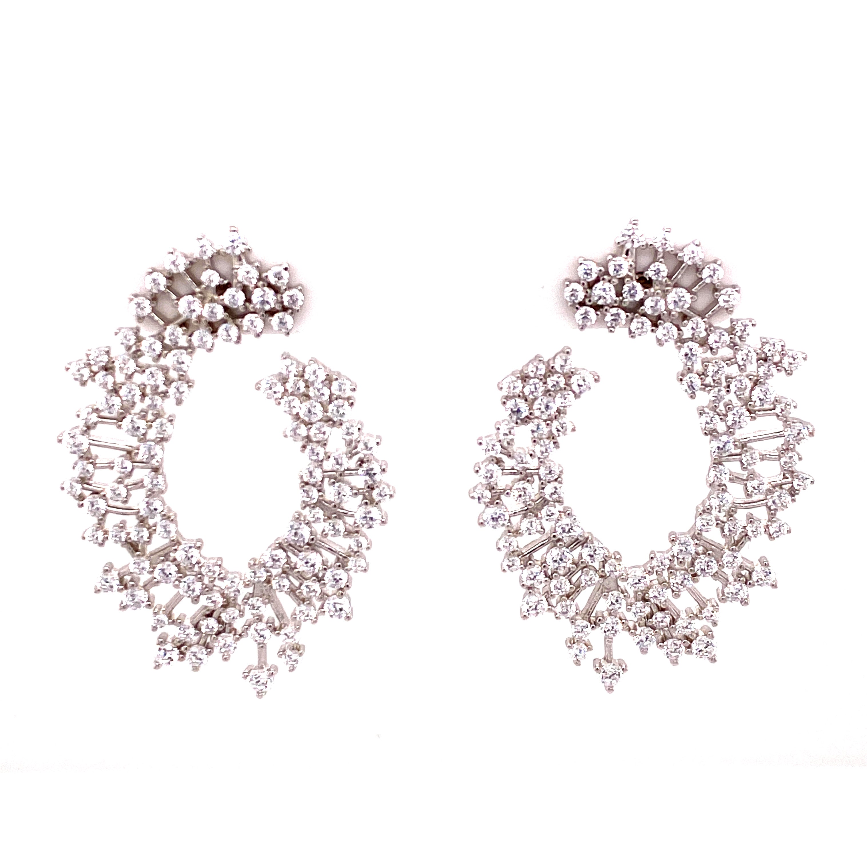 Buy Catia Diamond Earrings | www.vvsjewelrystore.com